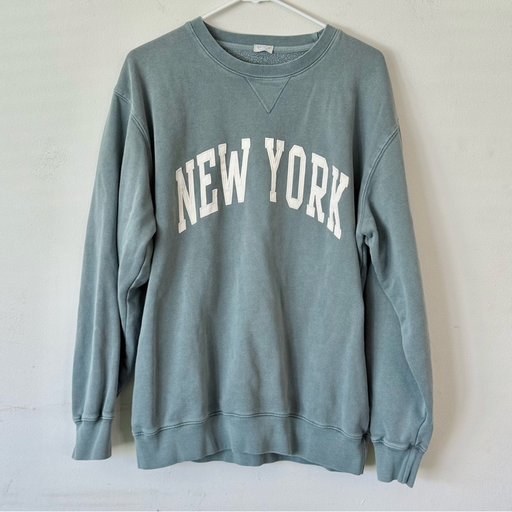 Brandy Melville John Galt Embroidered “NEW YORK” Oversized Crewneck Sweater